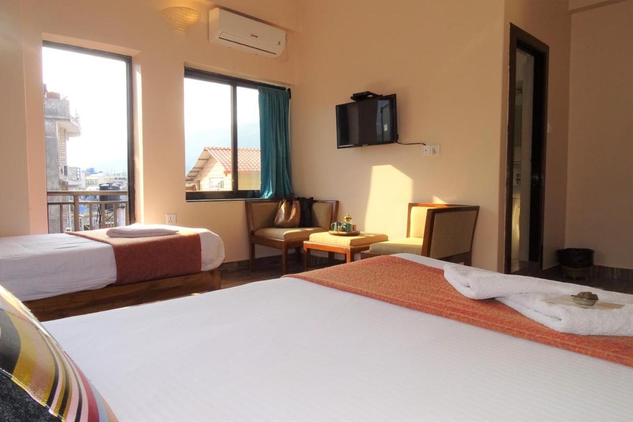 Hotel Karuna Ποκάρα Εξωτερικό φωτογραφία
