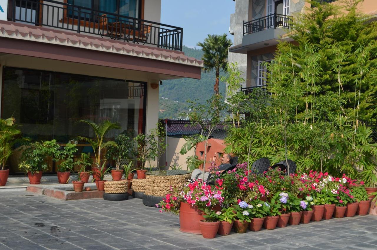 Hotel Karuna Ποκάρα Εξωτερικό φωτογραφία
